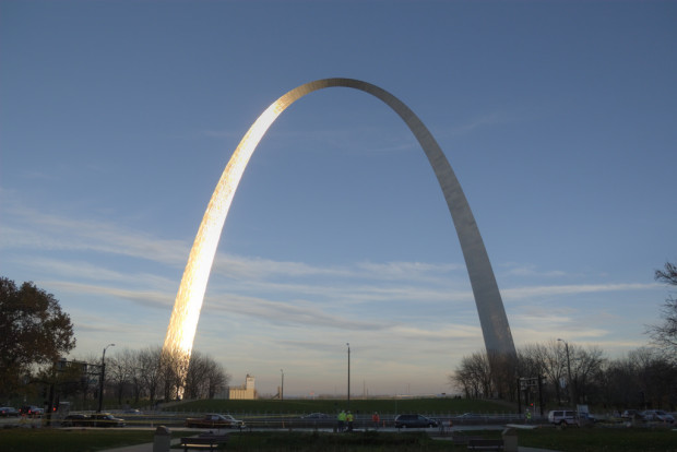 Free St. Louis Attractions - Arch costs a small fee