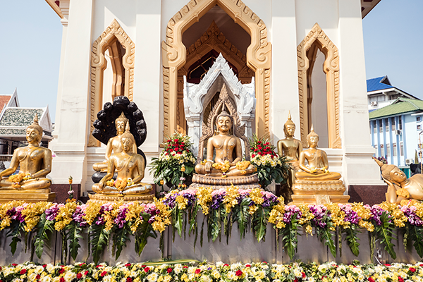Bangkok Temple: Wat Traimit