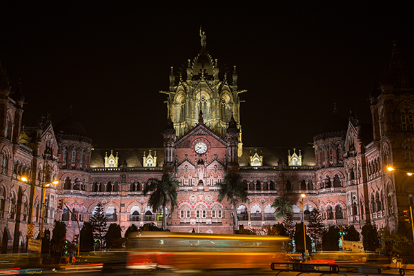 Mumbai Things To Do: Victoria Station