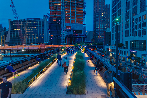 New York Date Ideas: High Line Stargazing