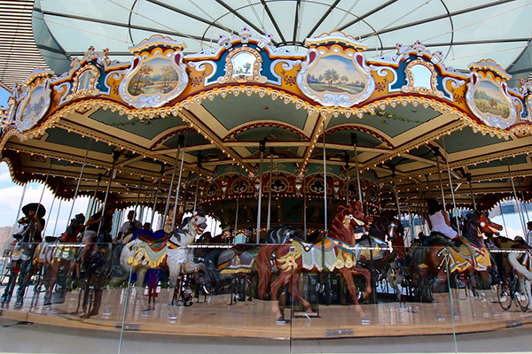 New York Date Ideas: Jane's Carousel, Brooklyn