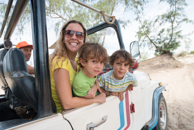Kid Travel - Go On A Safari Drive