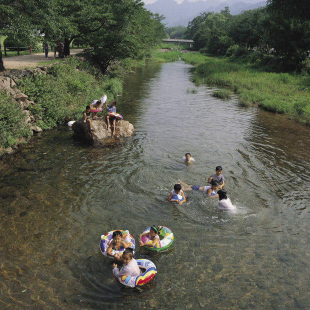 Kid Travel - Take A Dip In A River