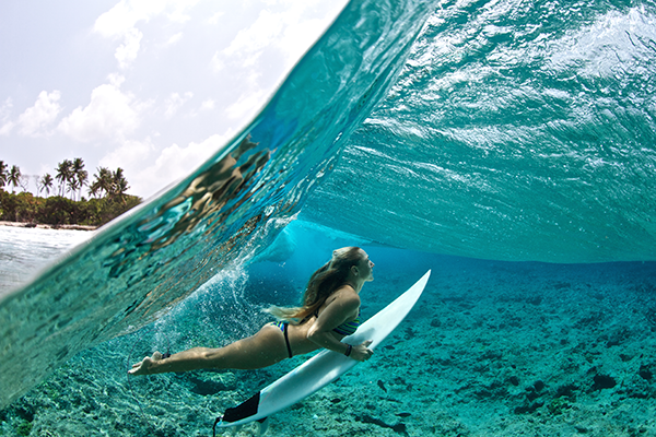 Maldives Outdoor Fun: Surfing