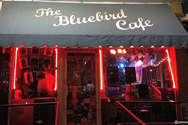 Nashville Live Music Cafe: The Bluebird Cafe