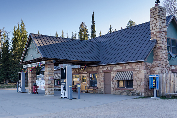 Grand Canyon Eats: North Rim Country Store
