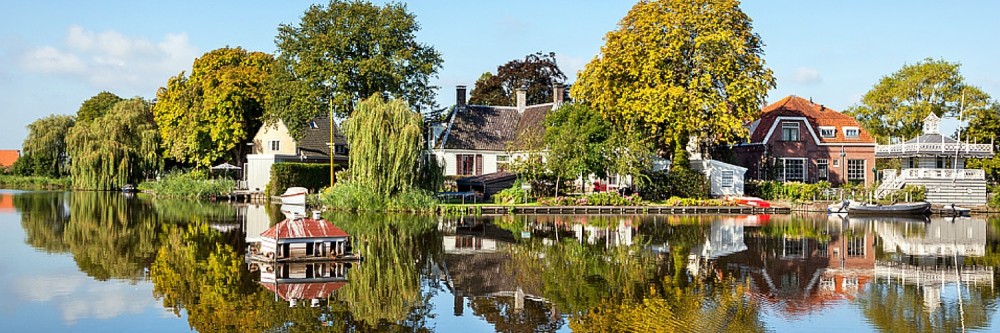 Amsterdam lake houses