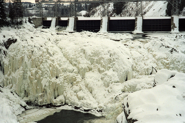 Canada Winter Travel: Grand Falls