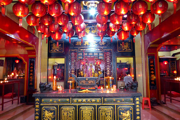Chinatown Temple in the Jakarta neighborhood, Glodok