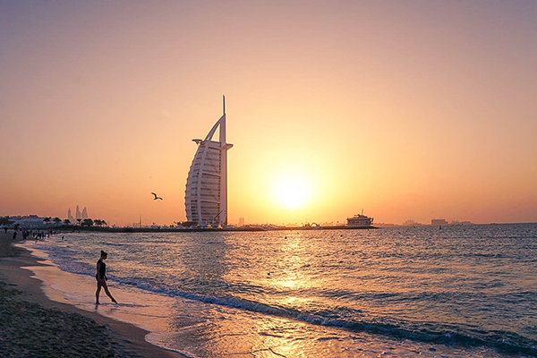 Best Places to Take Photos in Dubai: Sunset Beach